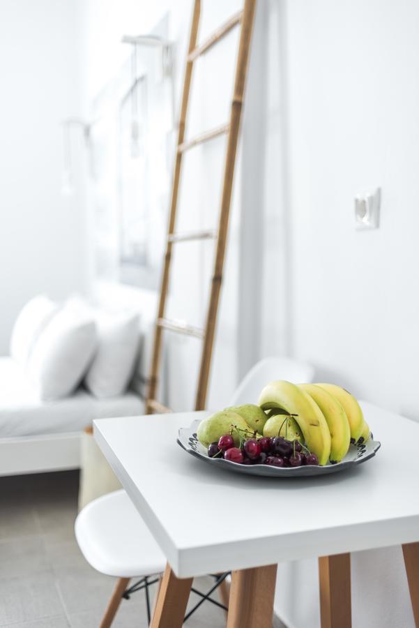 Ferienwohnung White And Grey Chora Mykonos Town Exterior foto