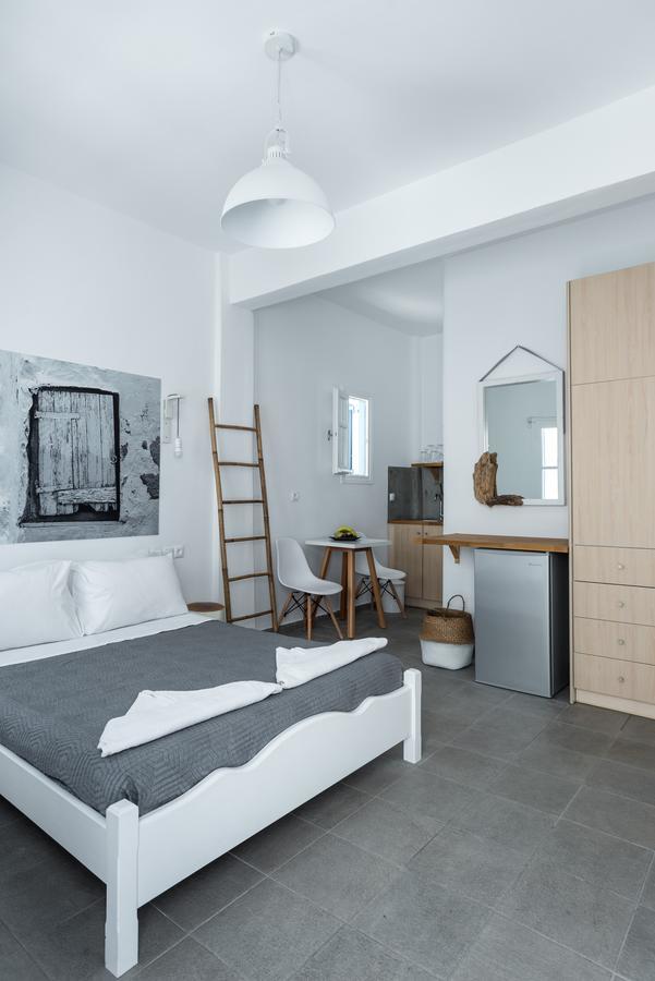Ferienwohnung White And Grey Chora Mykonos Town Exterior foto